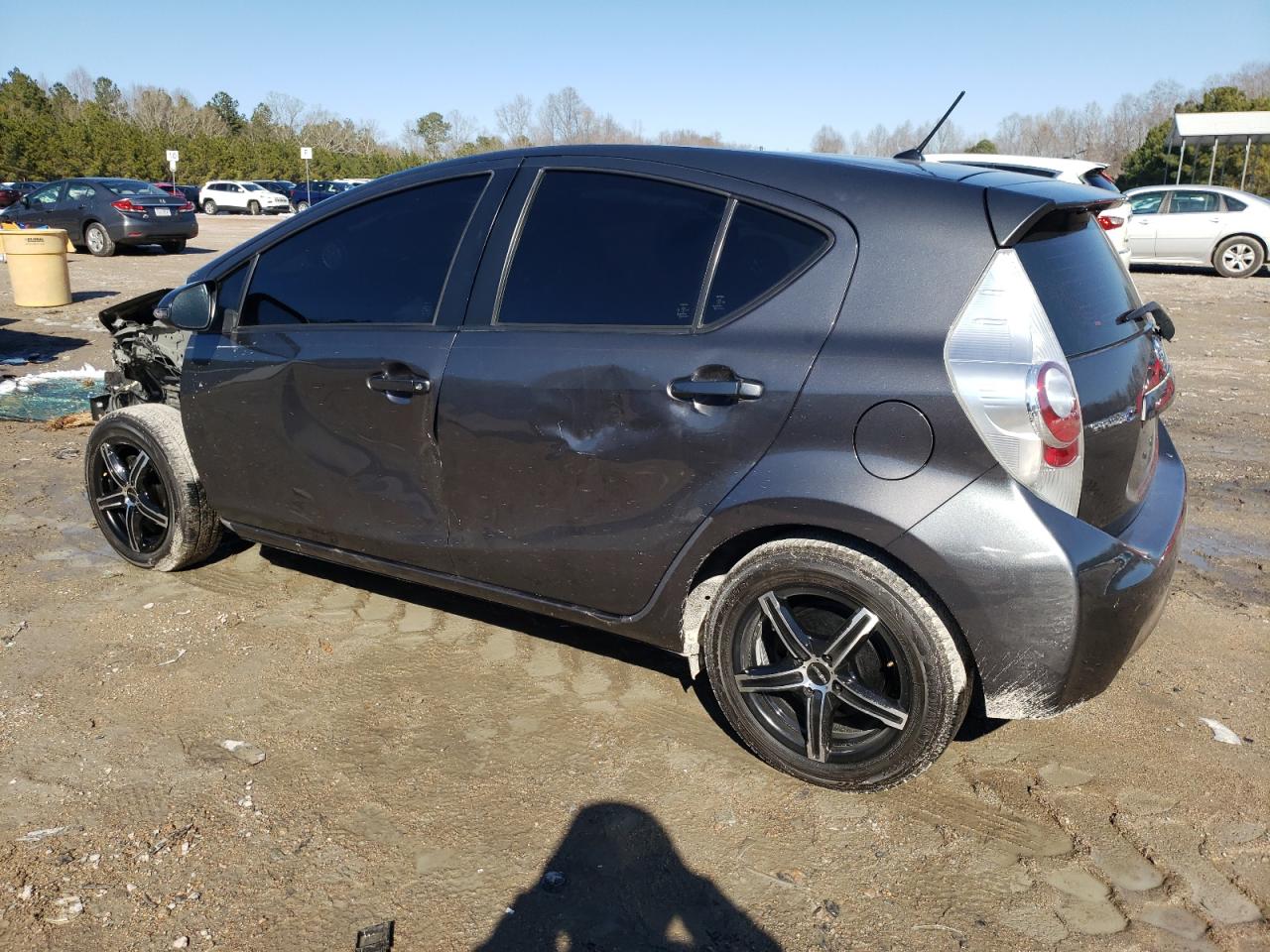 2014 Toyota Prius - Image 2