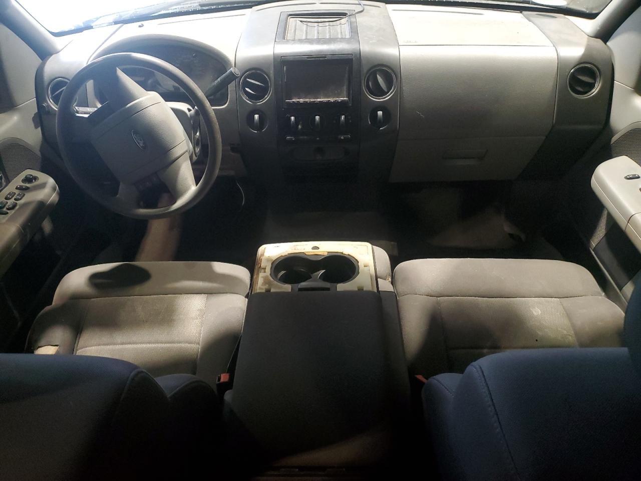 2006 Ford F-150 - Image 8