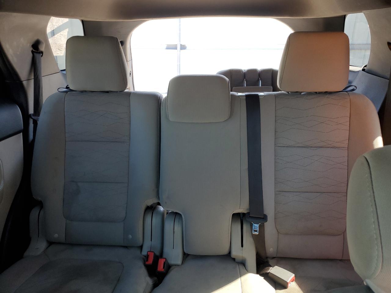 2013 Ford Explorer - Image 10