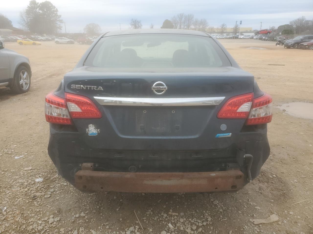 2014 Nissan Sentra - Image 6