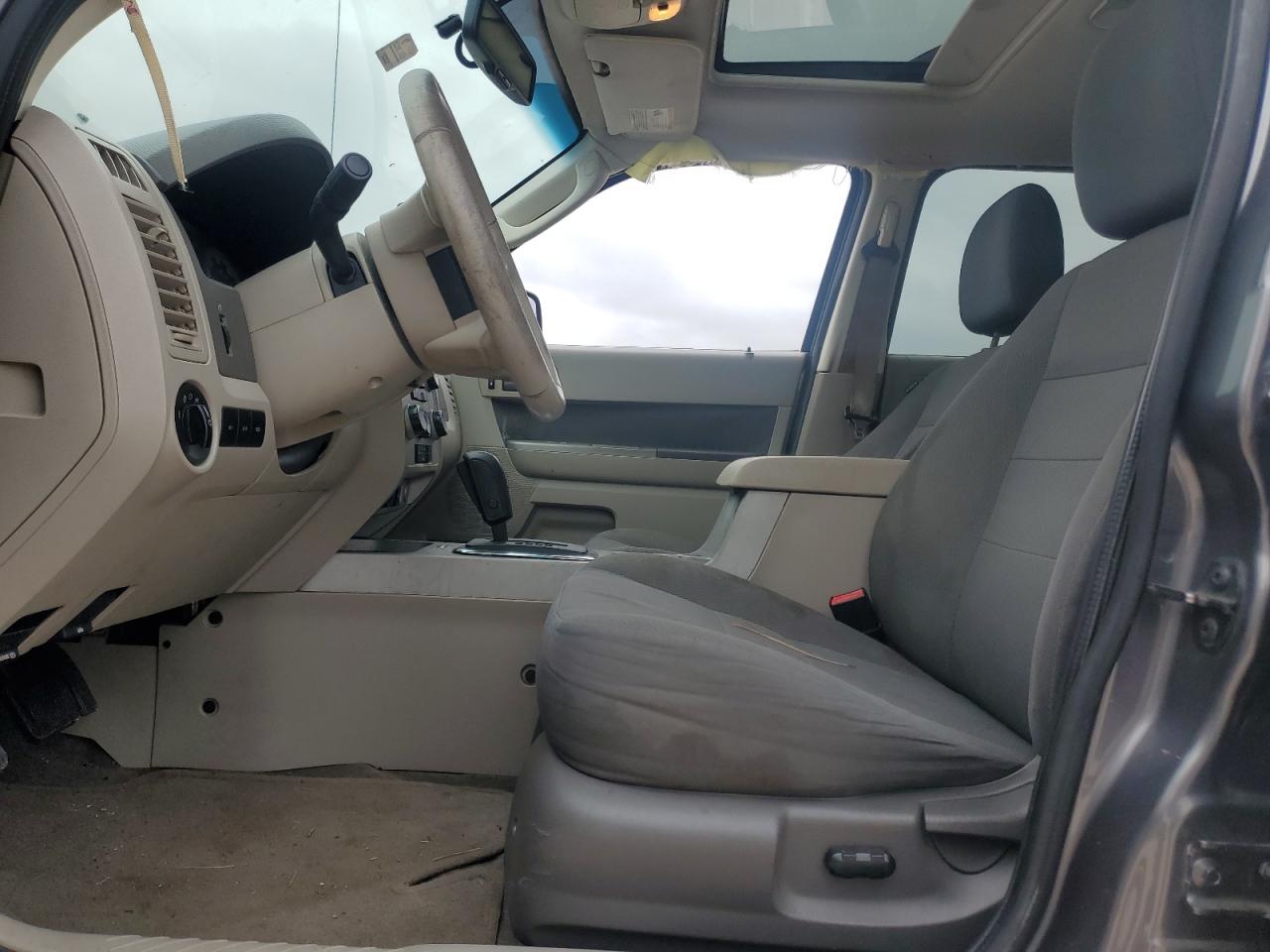 2009 Ford Escape - Image 7