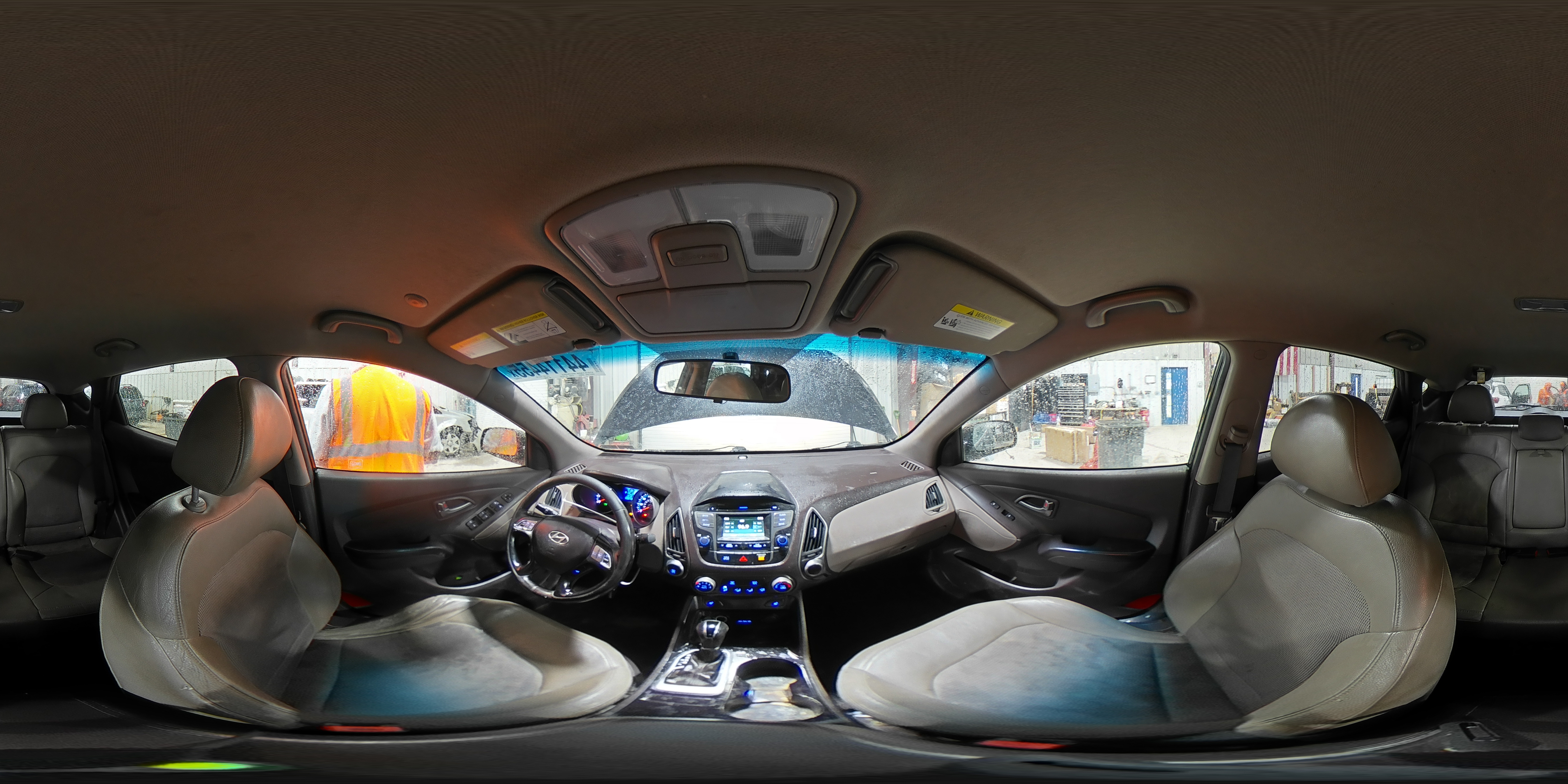2015 Hyundai Tucson - Image 15