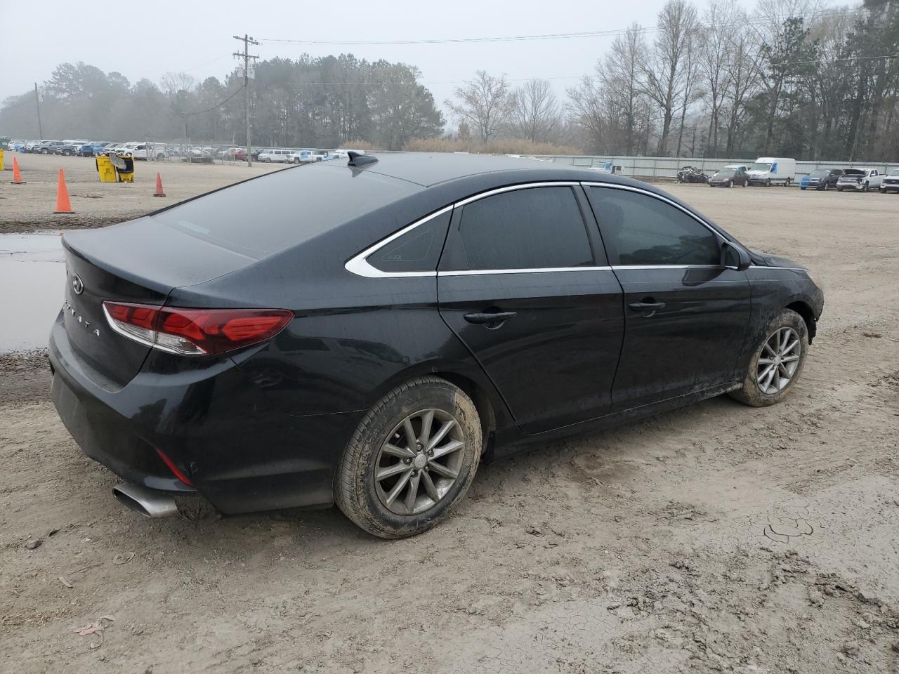 2019 Hyundai Sonata - Image 3