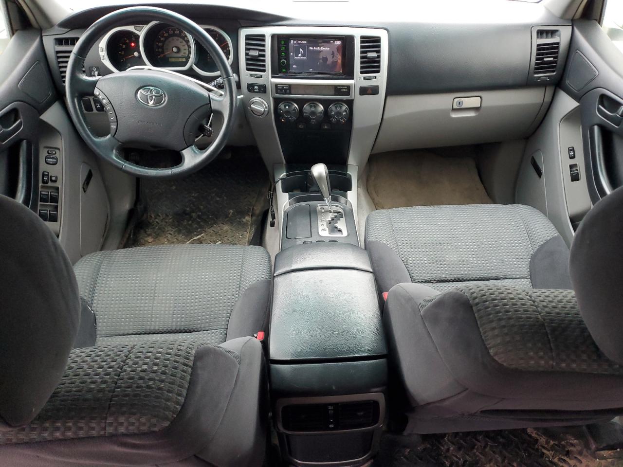 2005 Toyota 4Runner - Image 8