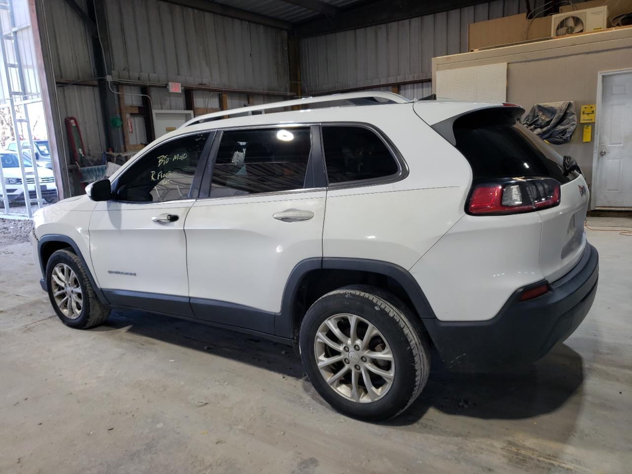 2019 Jeep Grand Cherokee - Image 2