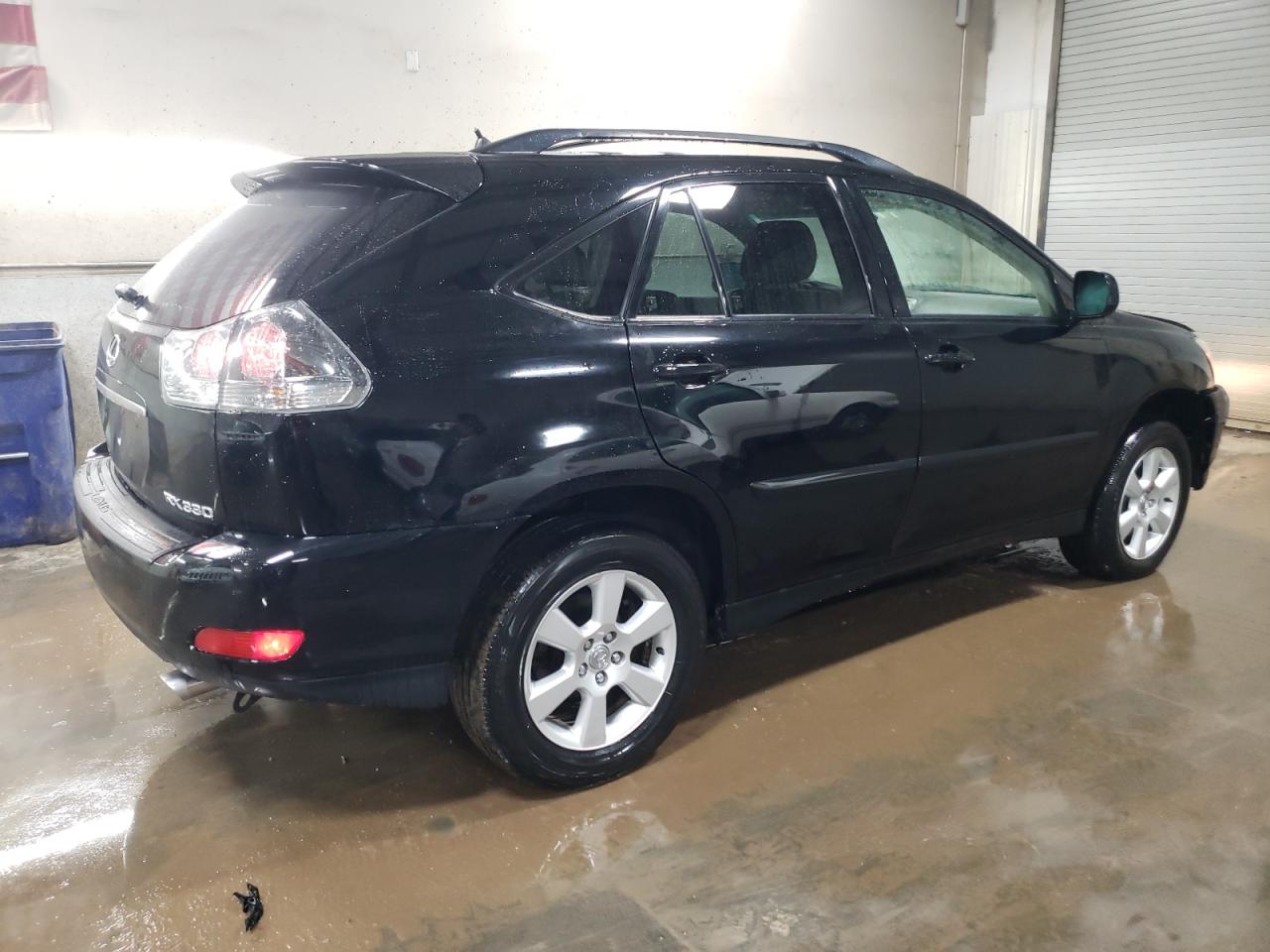 2005 Lexus RX - Image 3