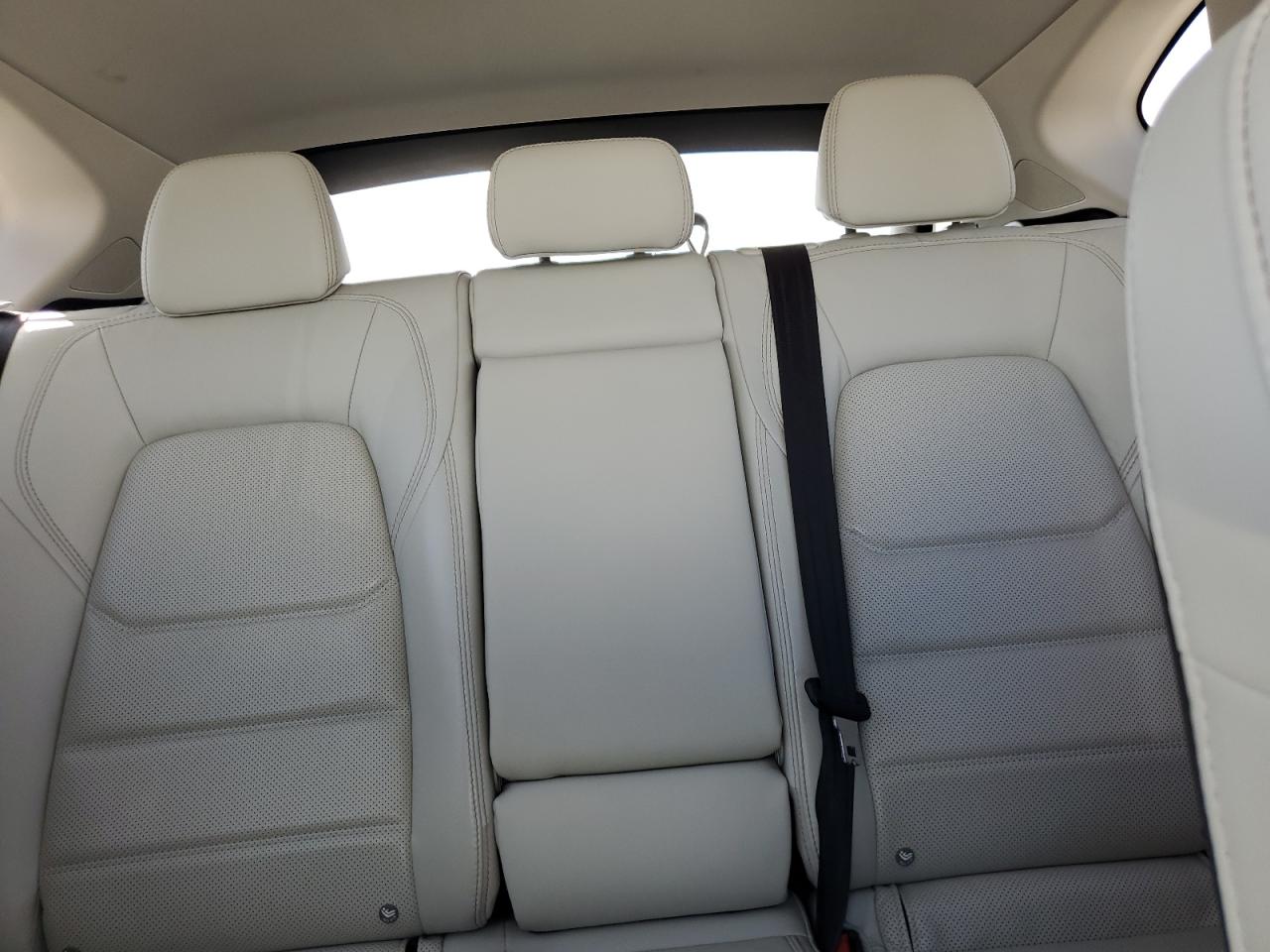 2021 Mazda CX-5 - Image 10