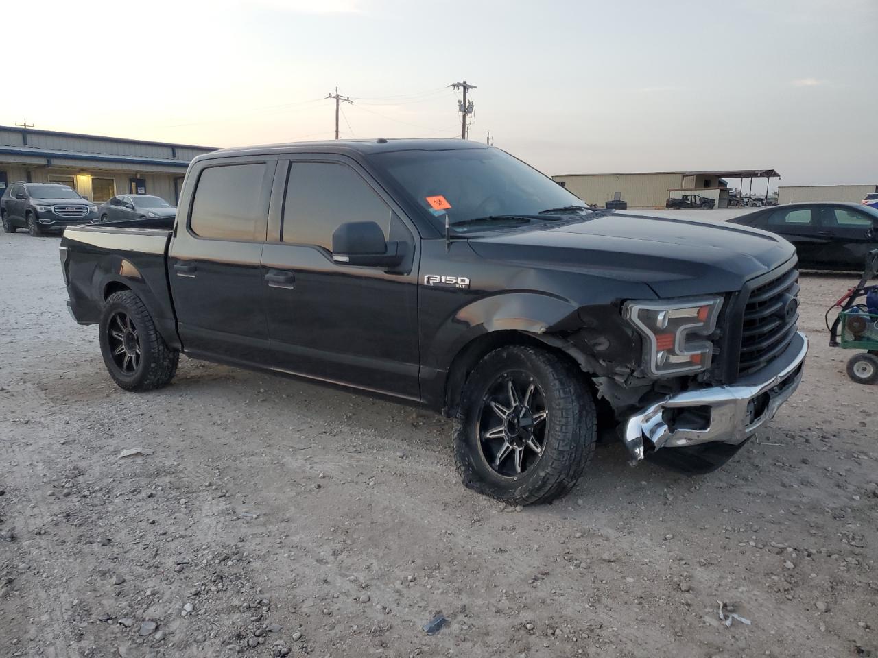 2015 Ford F-150 - Image 4