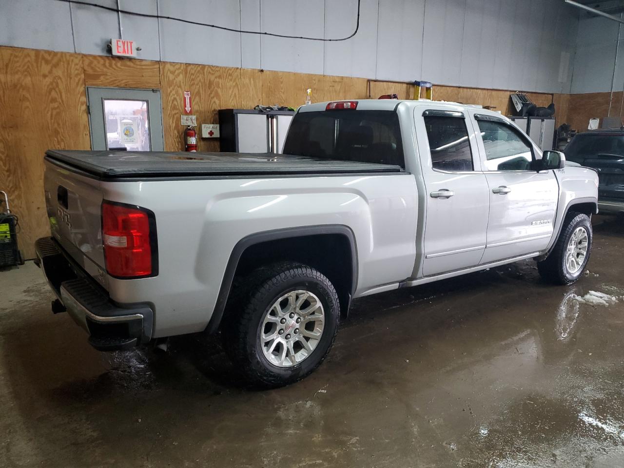 2018 GMC Sierra - Image 3