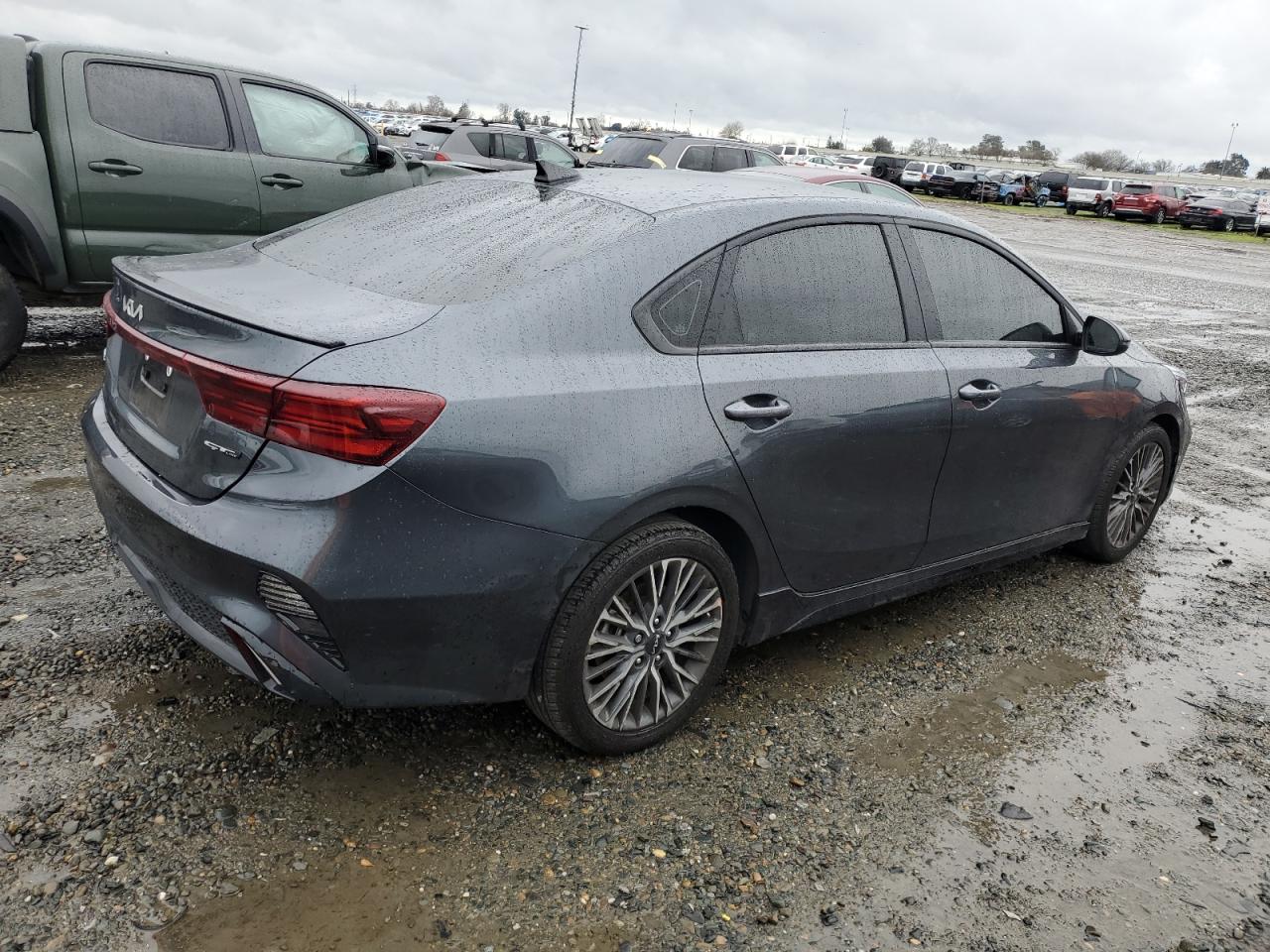 2024 Kia Forte - Image 3