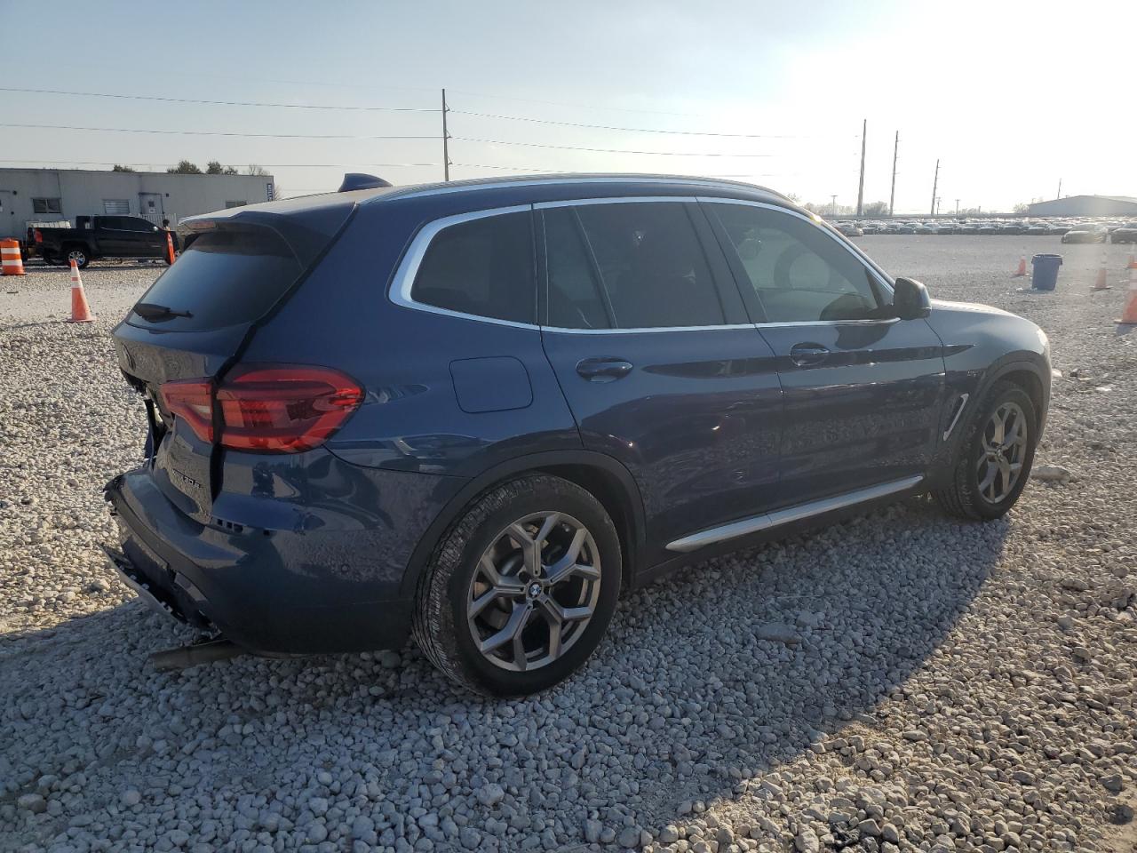 2021 BMW X3 - Image 3