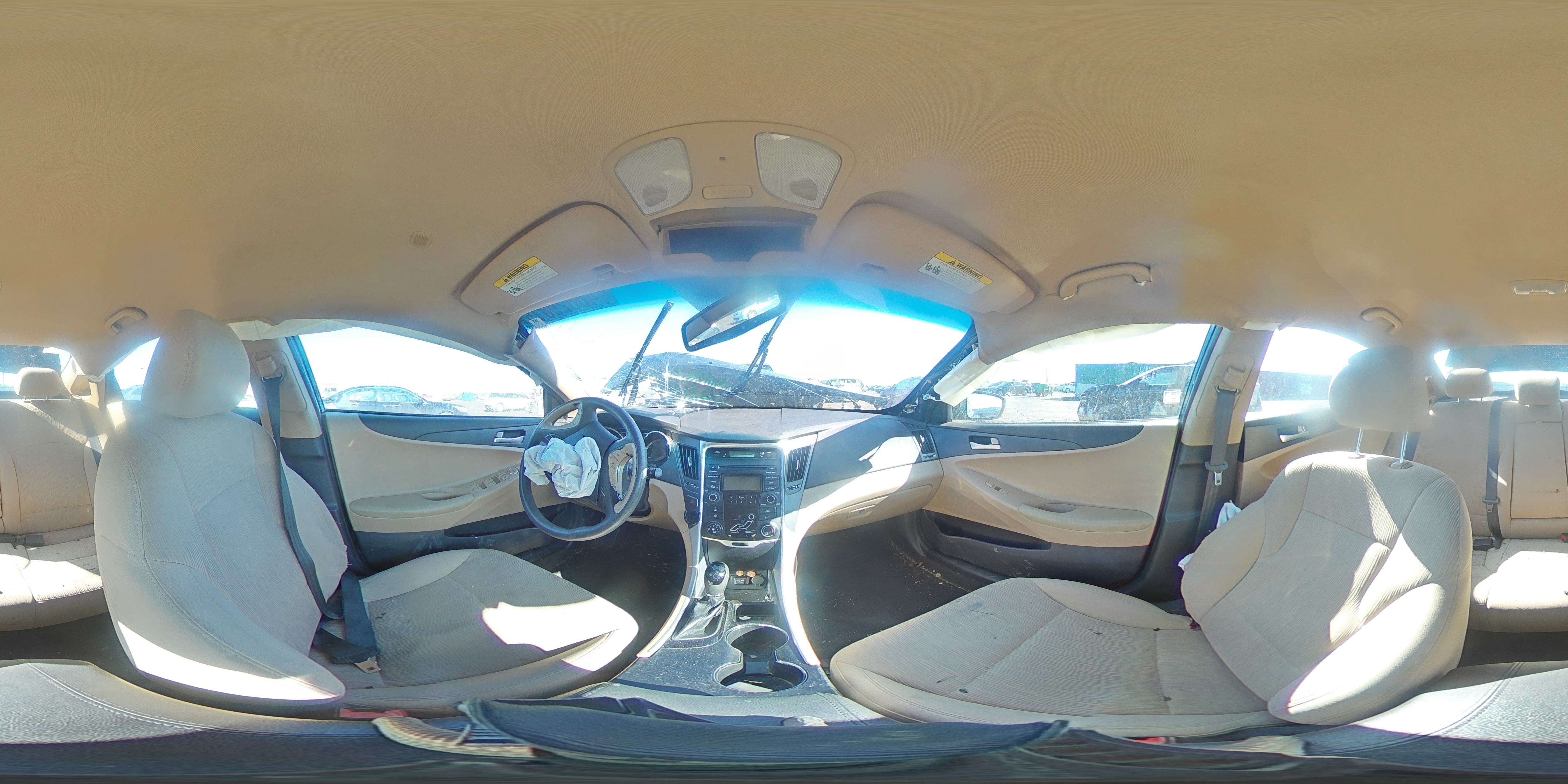 2012 Hyundai Sonata - Image 13
