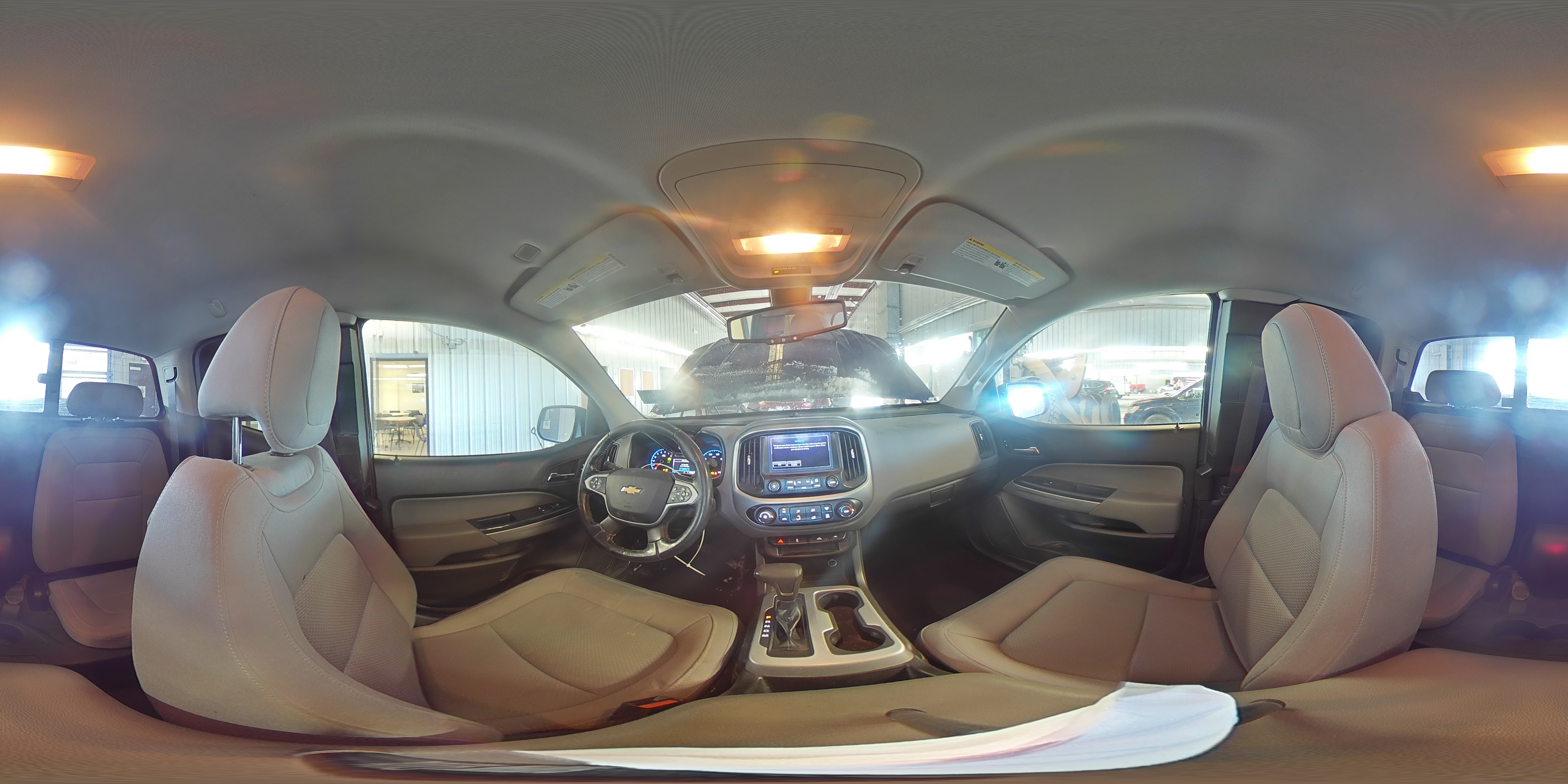 2016 Chevrolet Colorado - Image 13