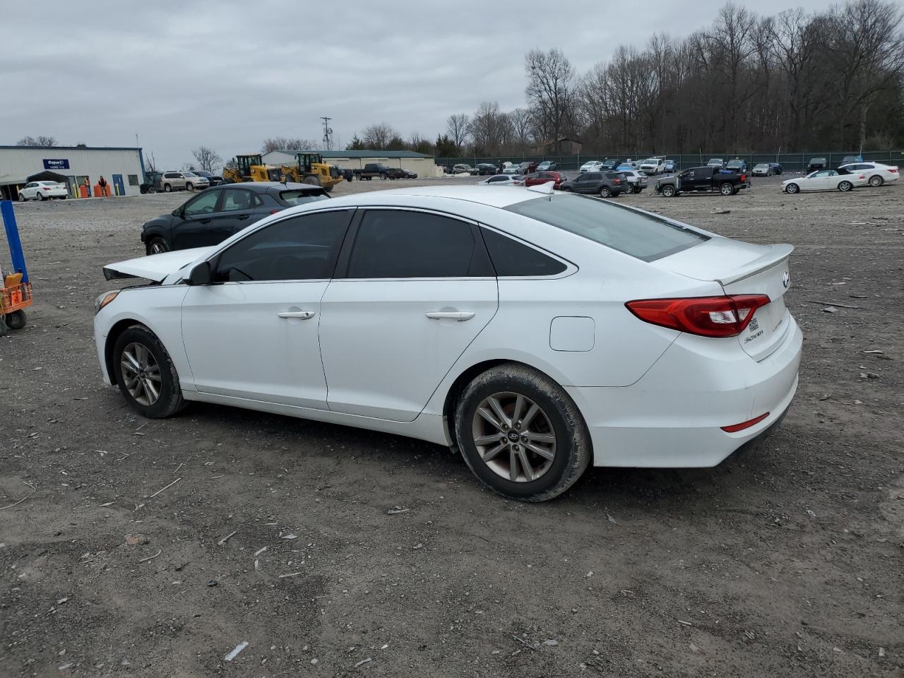 2016 Hyundai Sonata - Image 2