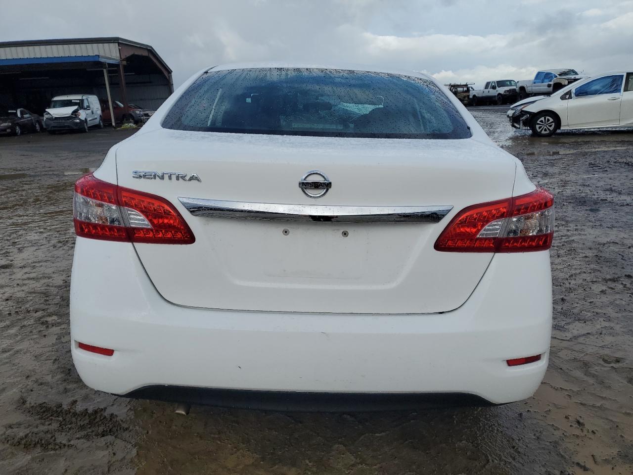 2015 Nissan Sentra - Image 6