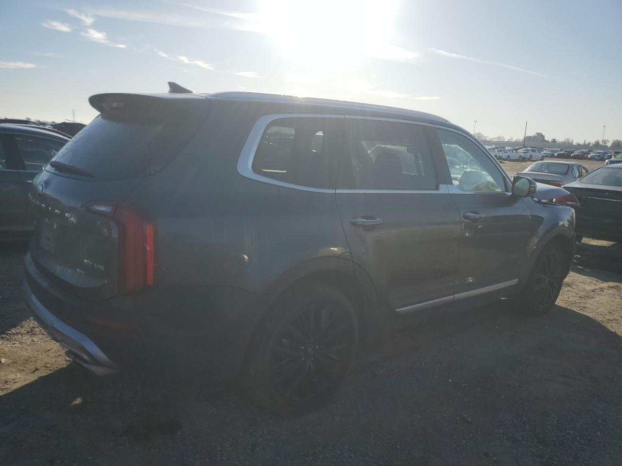 2021 Kia Telluride - Image 3
