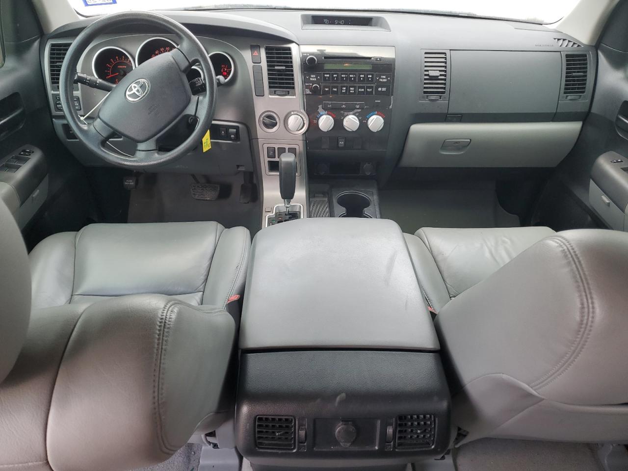 2011 Toyota Tundra - Image 8