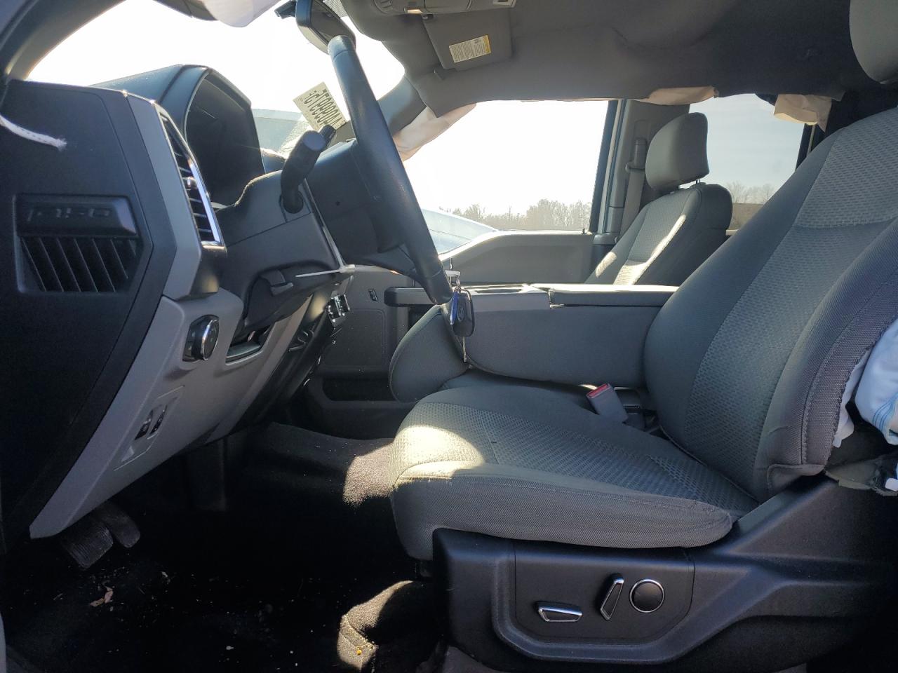 2015 Ford F-150 - Image 7