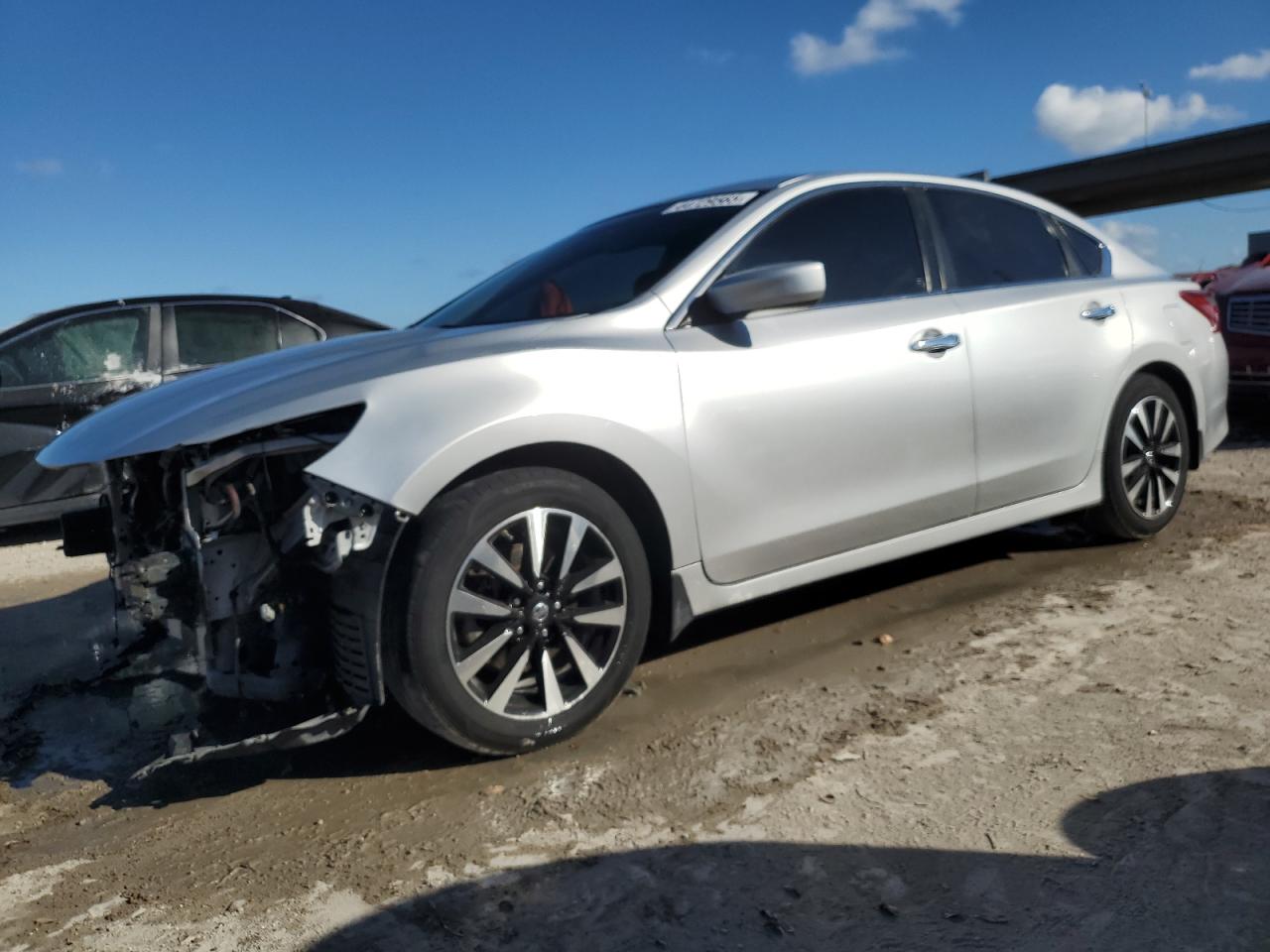 2018 Nissan Altima - Image 1