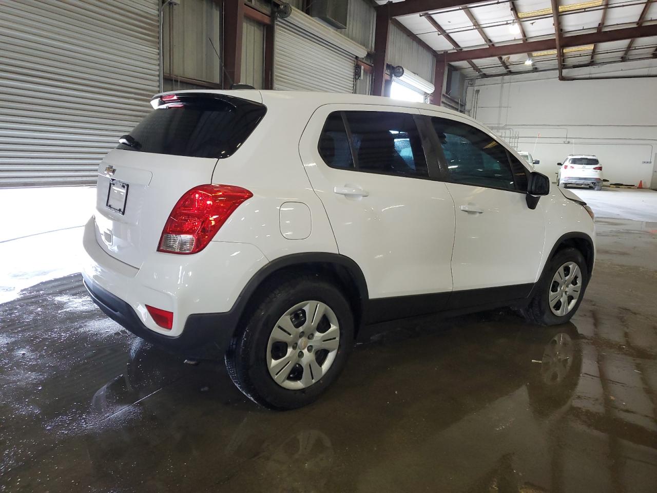 3GNCJKSBXJL229415 CHEVROLET TRAX 2018