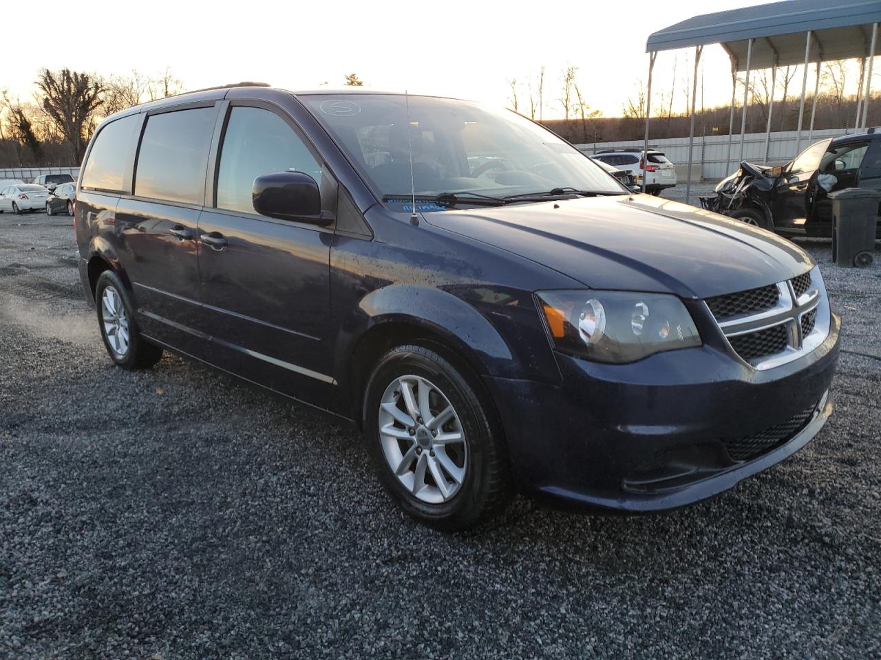 2013 Dodge Caravan - Image 4