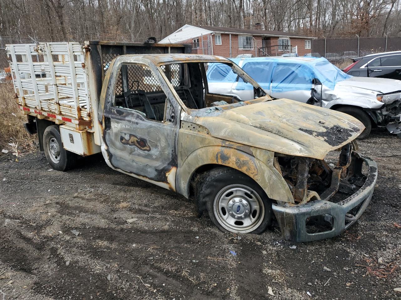 2011 Ford F250 - Image 4