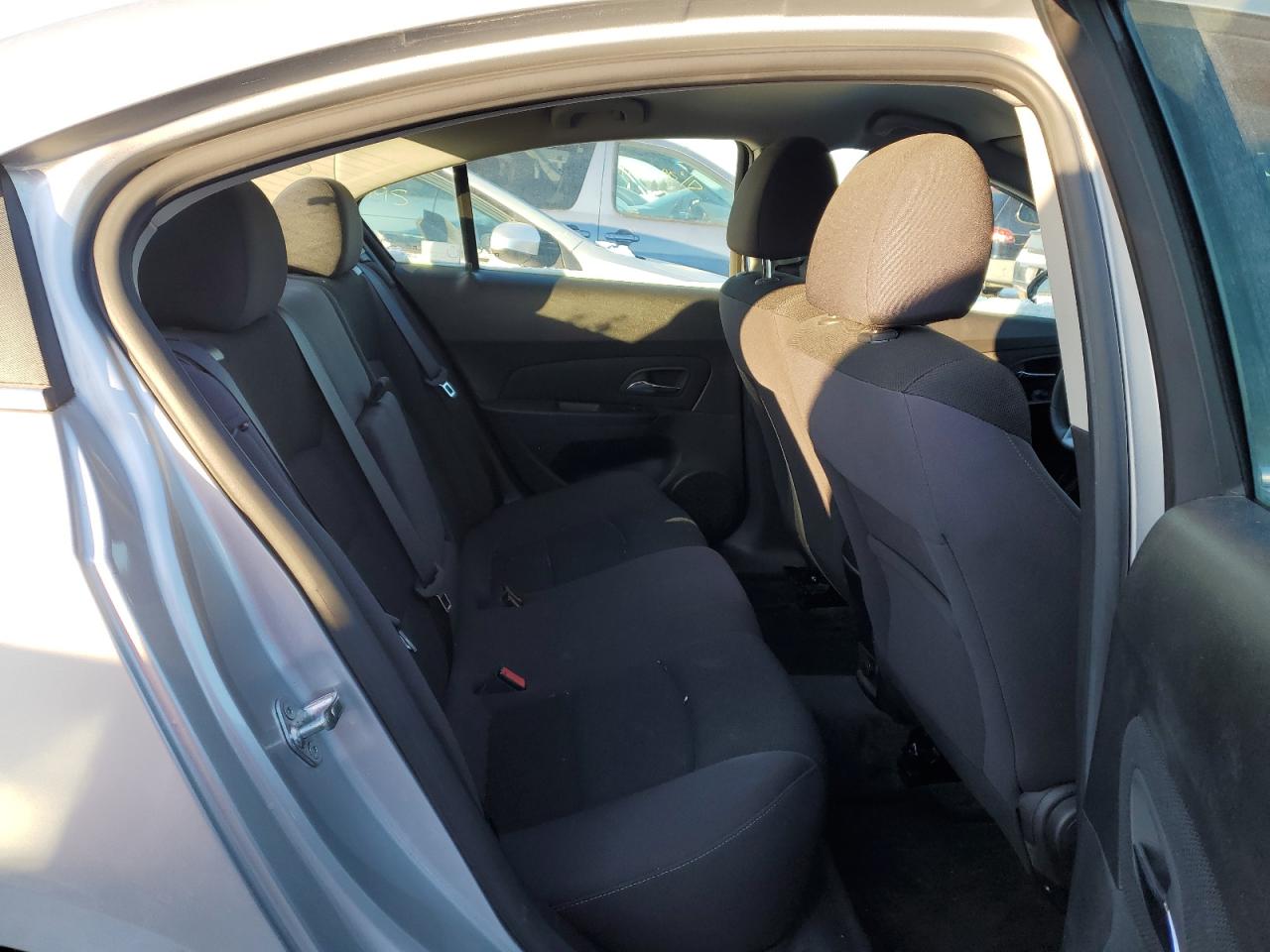 2013 Chevrolet Cruze - Image 10