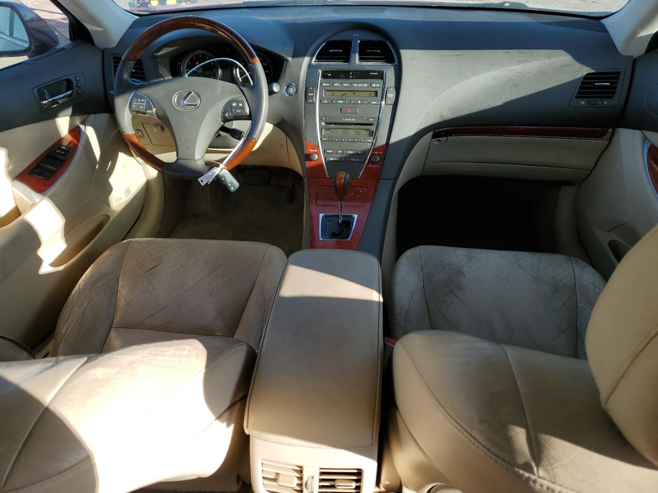 2010 Lexus ES - Image 8