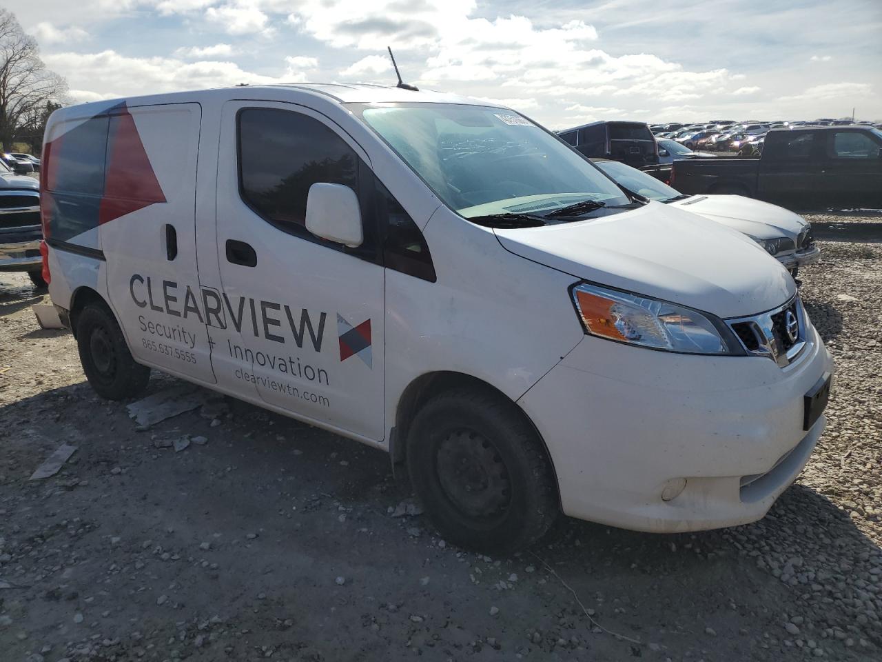 2015 Nissan NV - Image 4
