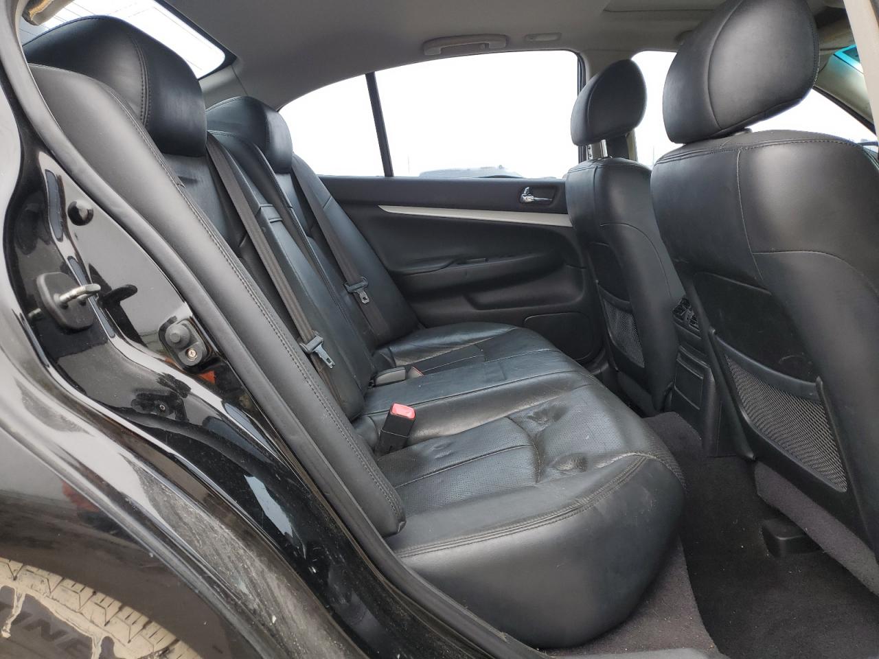 2009 Infiniti G - Image 10
