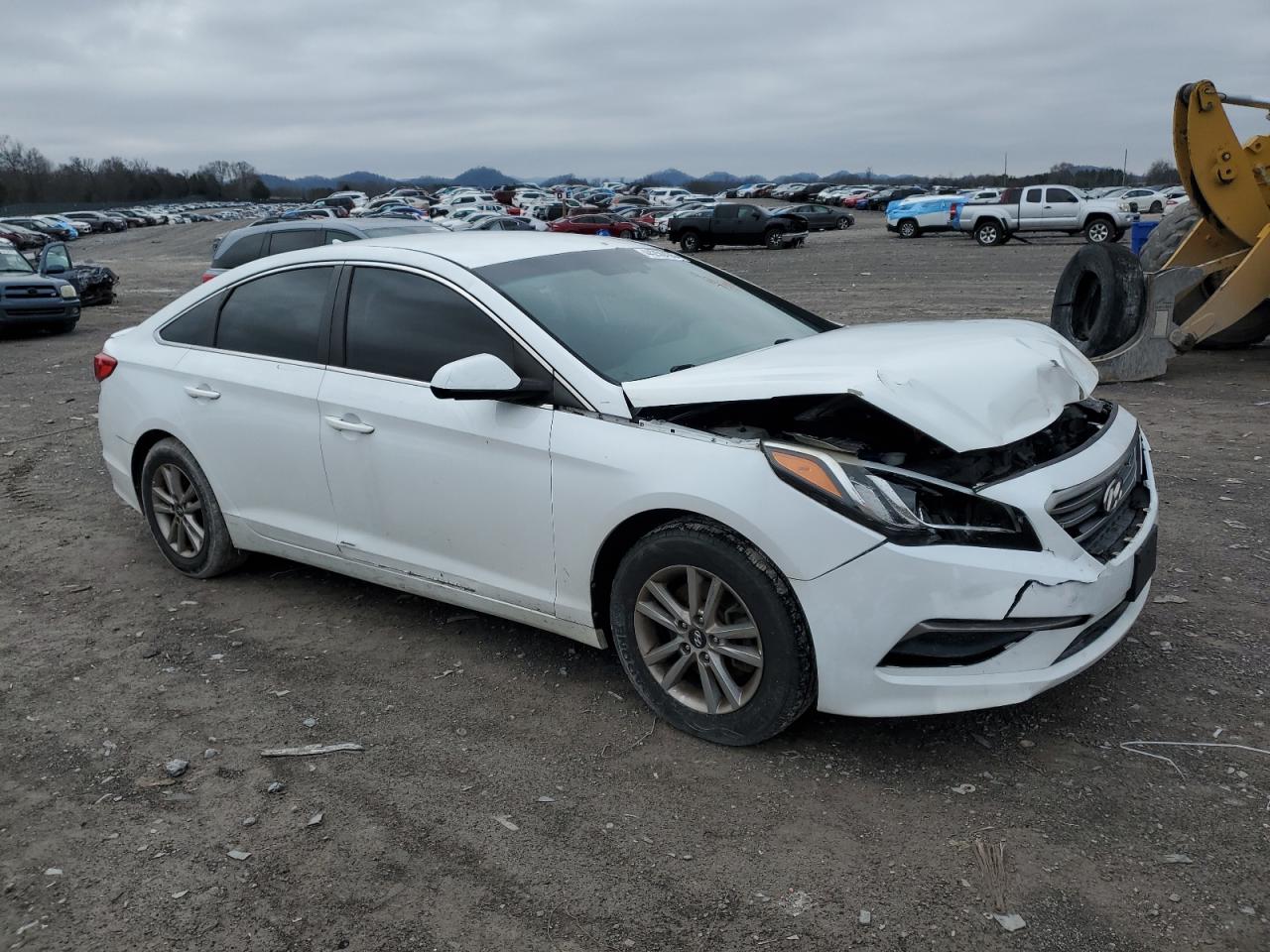 2016 Hyundai Sonata - Image 4