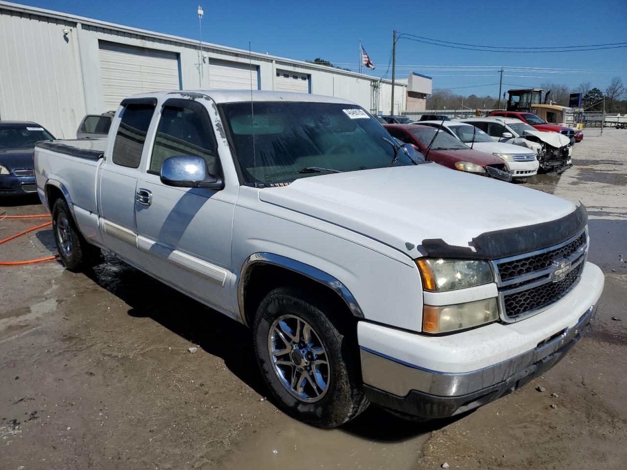 2006 Chevrolet Silverado - Image 4