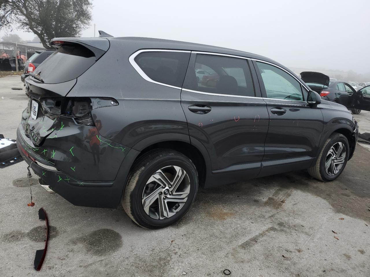 2021 Hyundai Santa Fe - Image 3