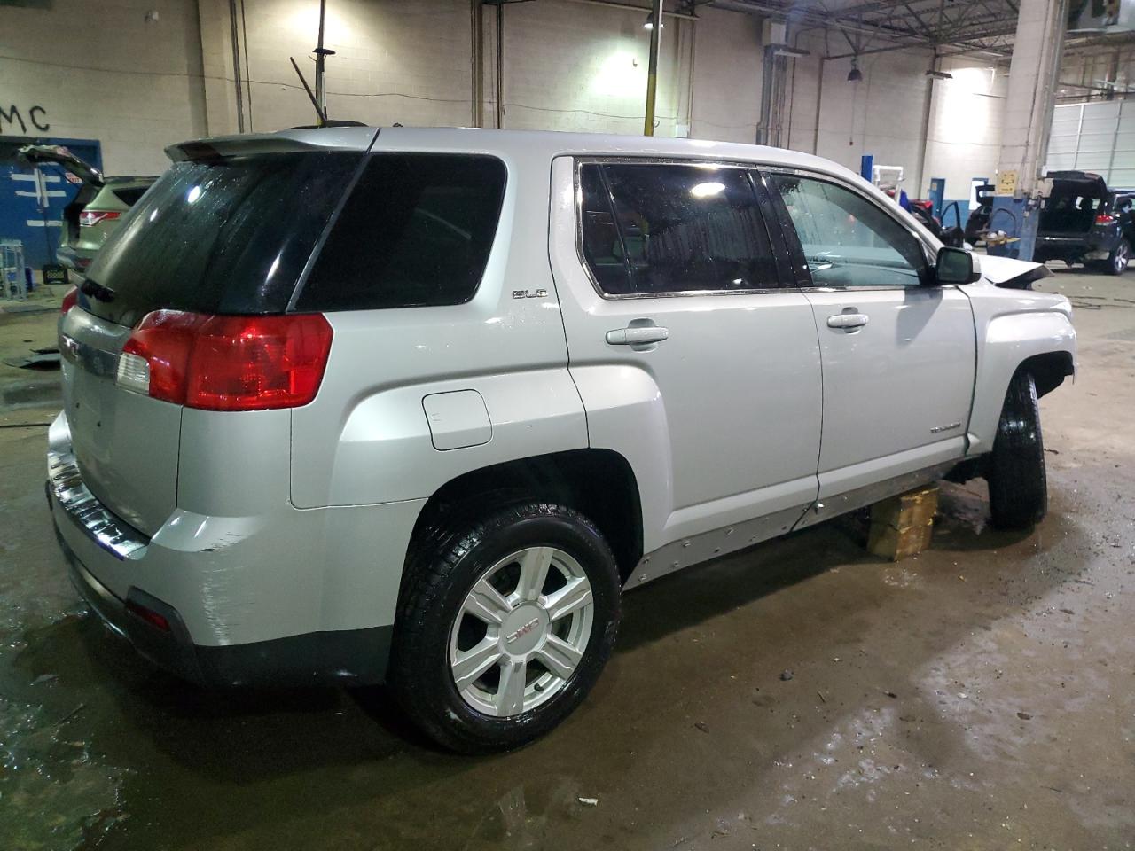 2015 GMC Terrain - Image 3