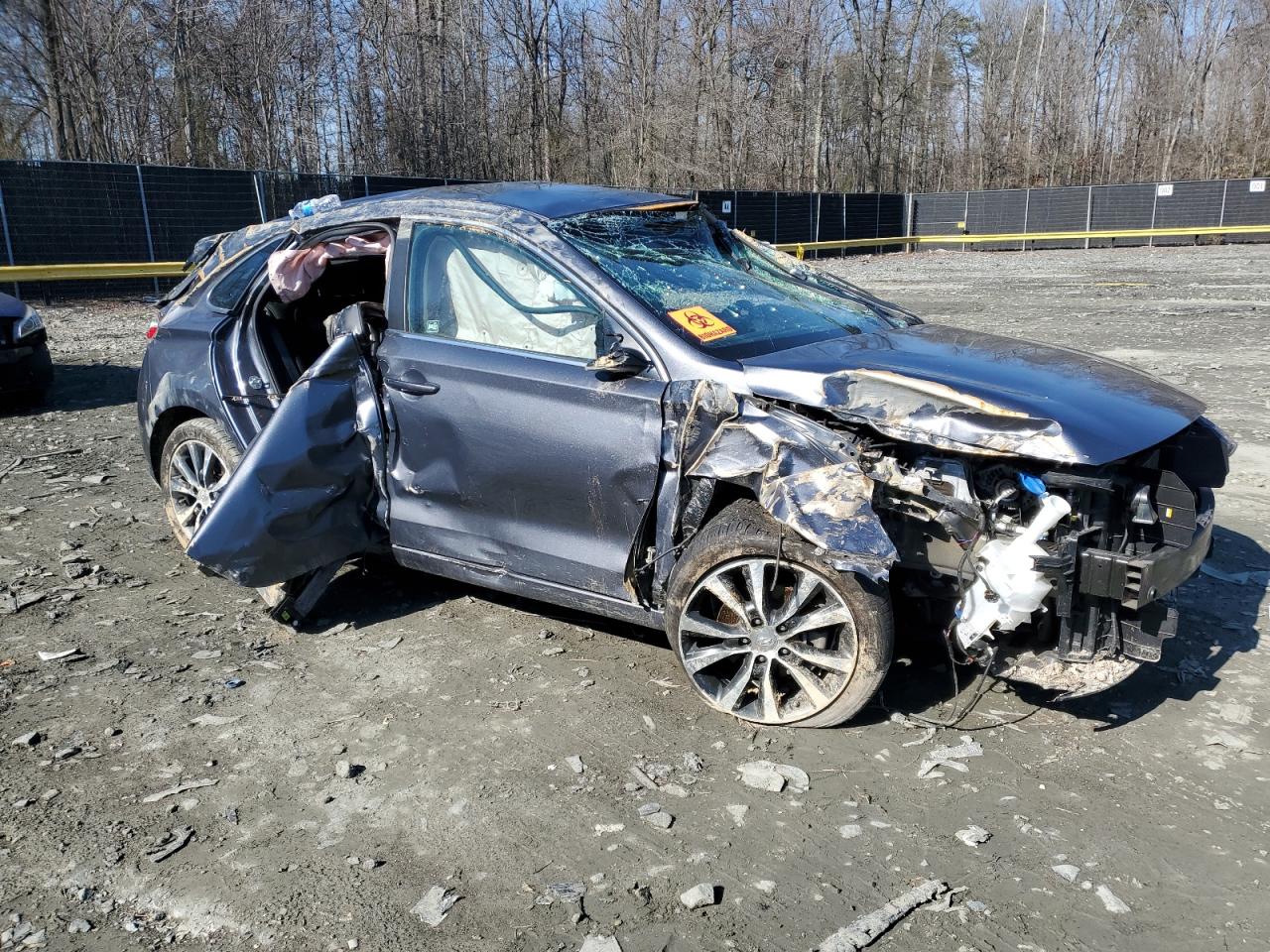 2018 Hyundai Elantra - Image 4