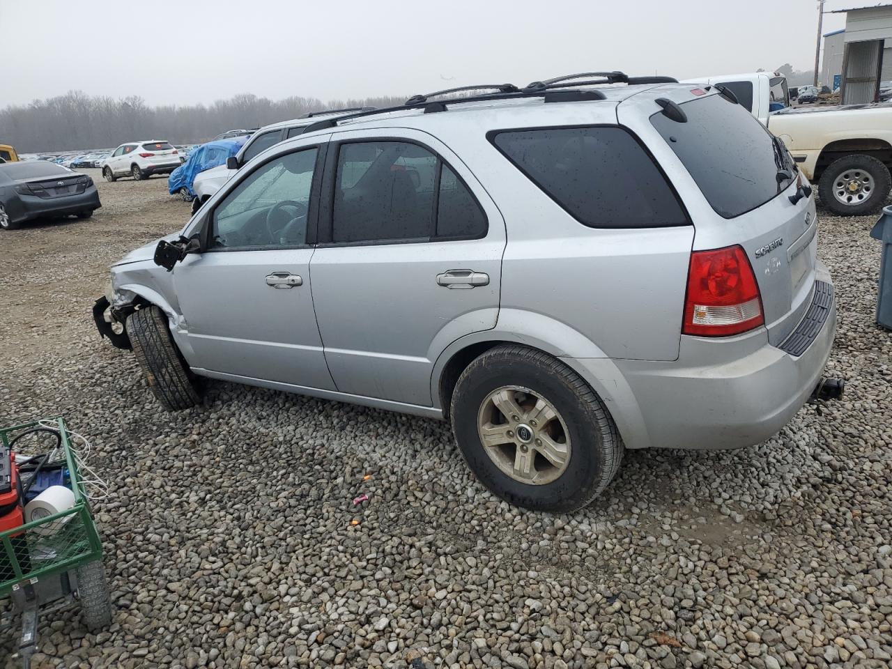 2005 Kia Sorento - Image 2