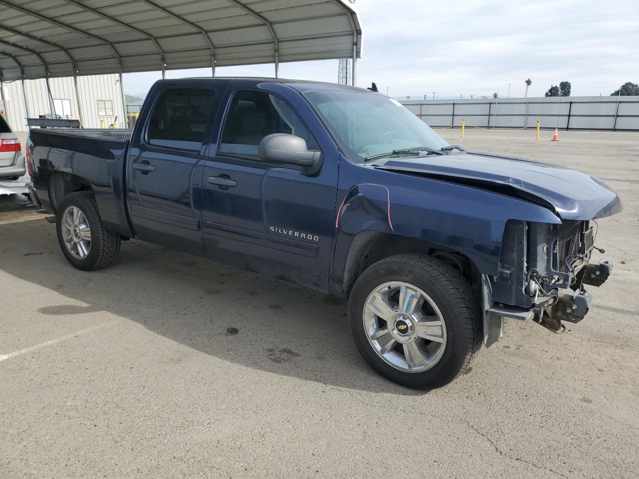 2012 Chevrolet Silverado - Image 4