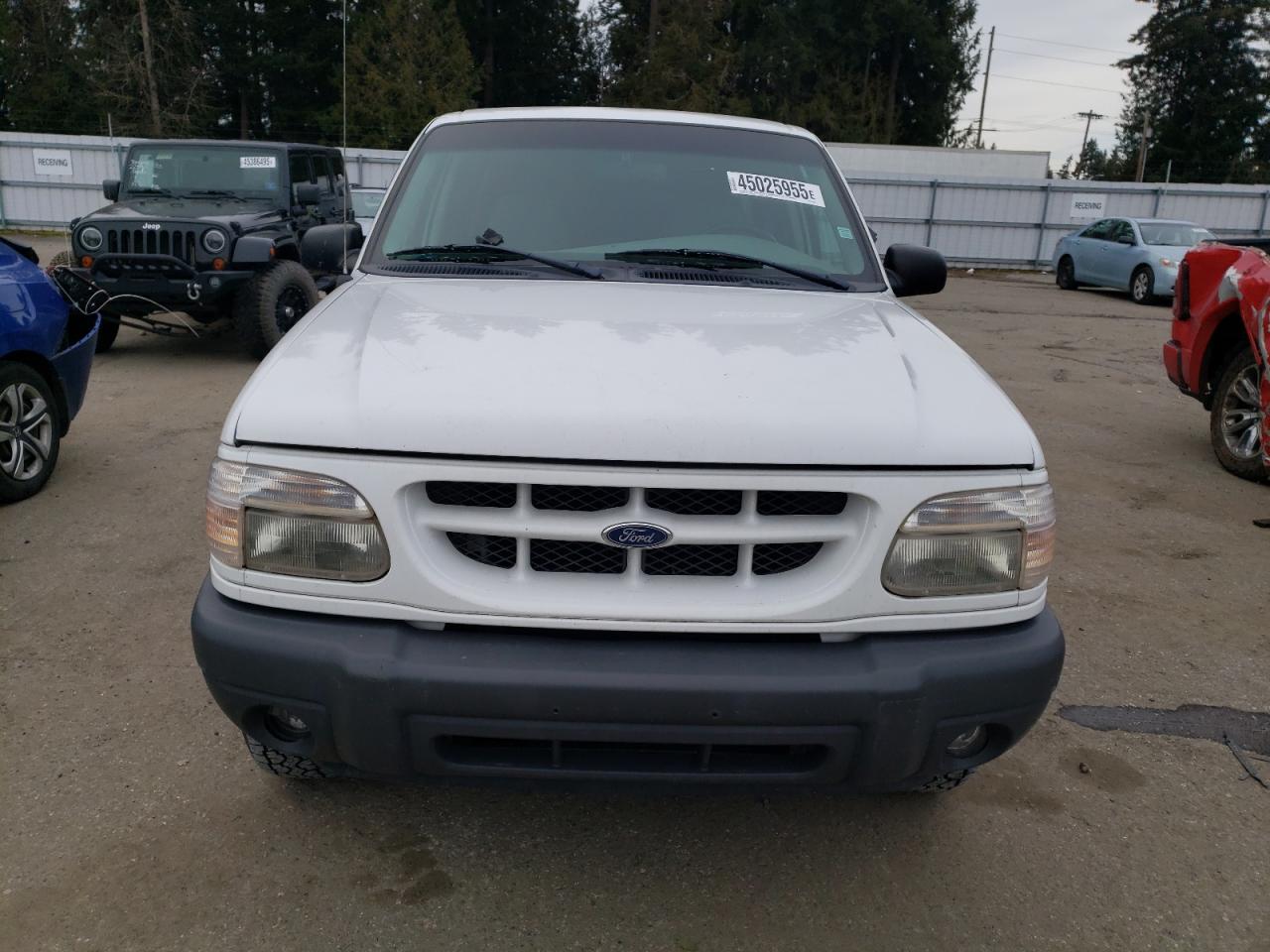 2000 Ford Explorer - Image 5