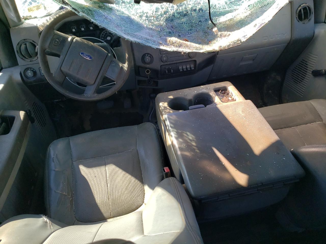 2013 Ford F350 - Image 8