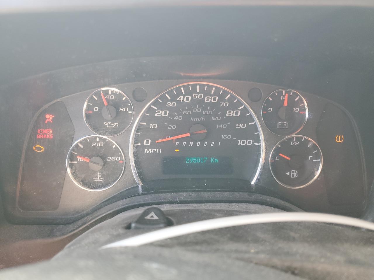 2008 Chevrolet Express - Image 9