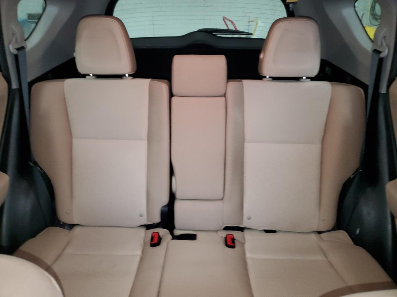 2013 Toyota RAV 4 - Image 10