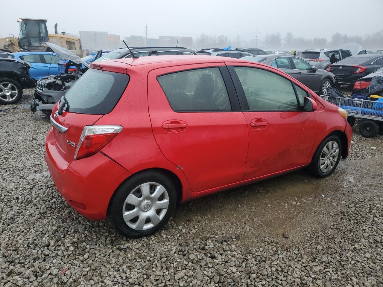 2013 Toyota Yaris - Image 3