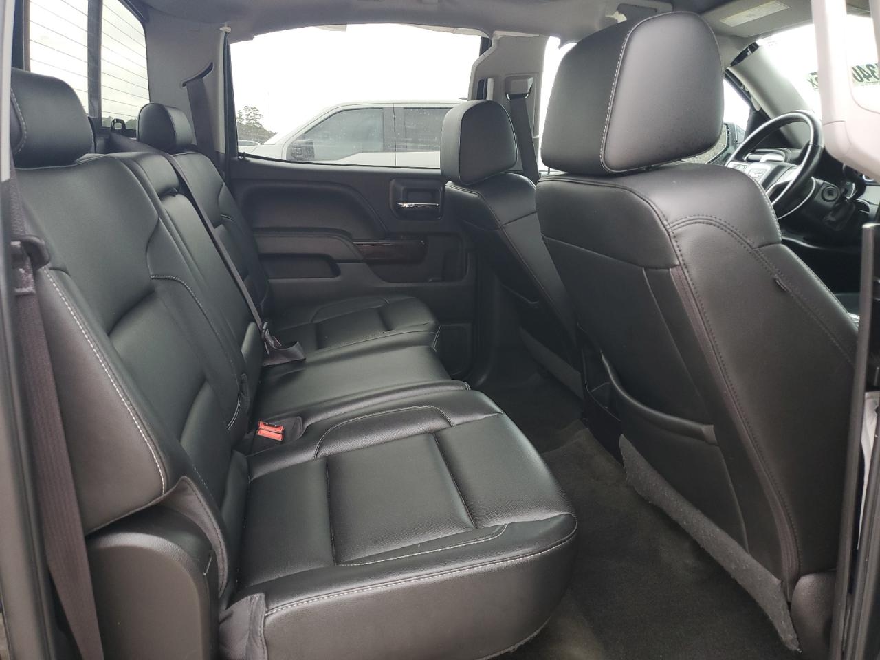 2017 GMC Sierra - Image 10