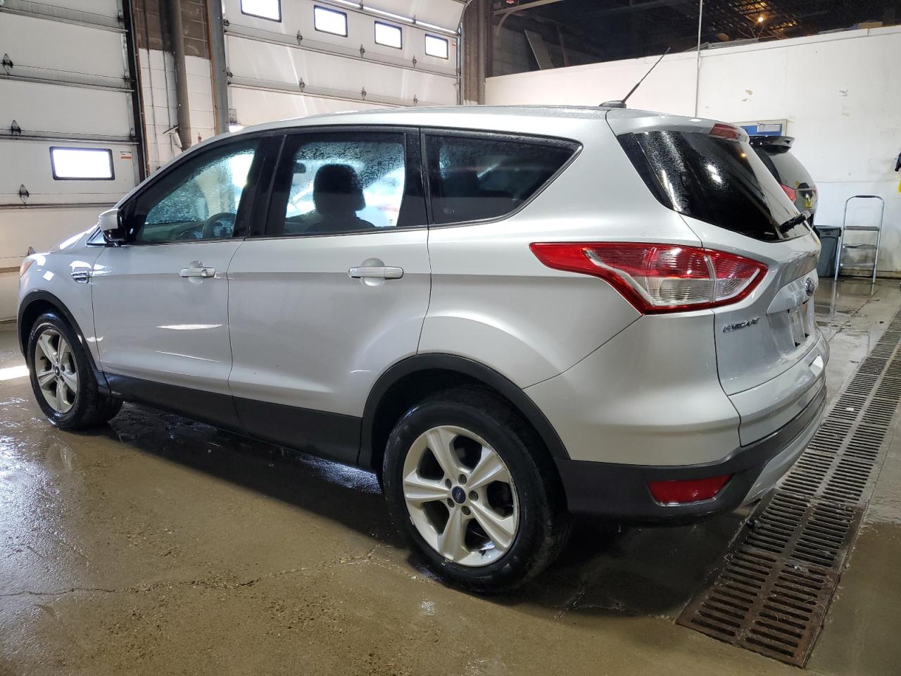 2014 Ford Escape - Image 2