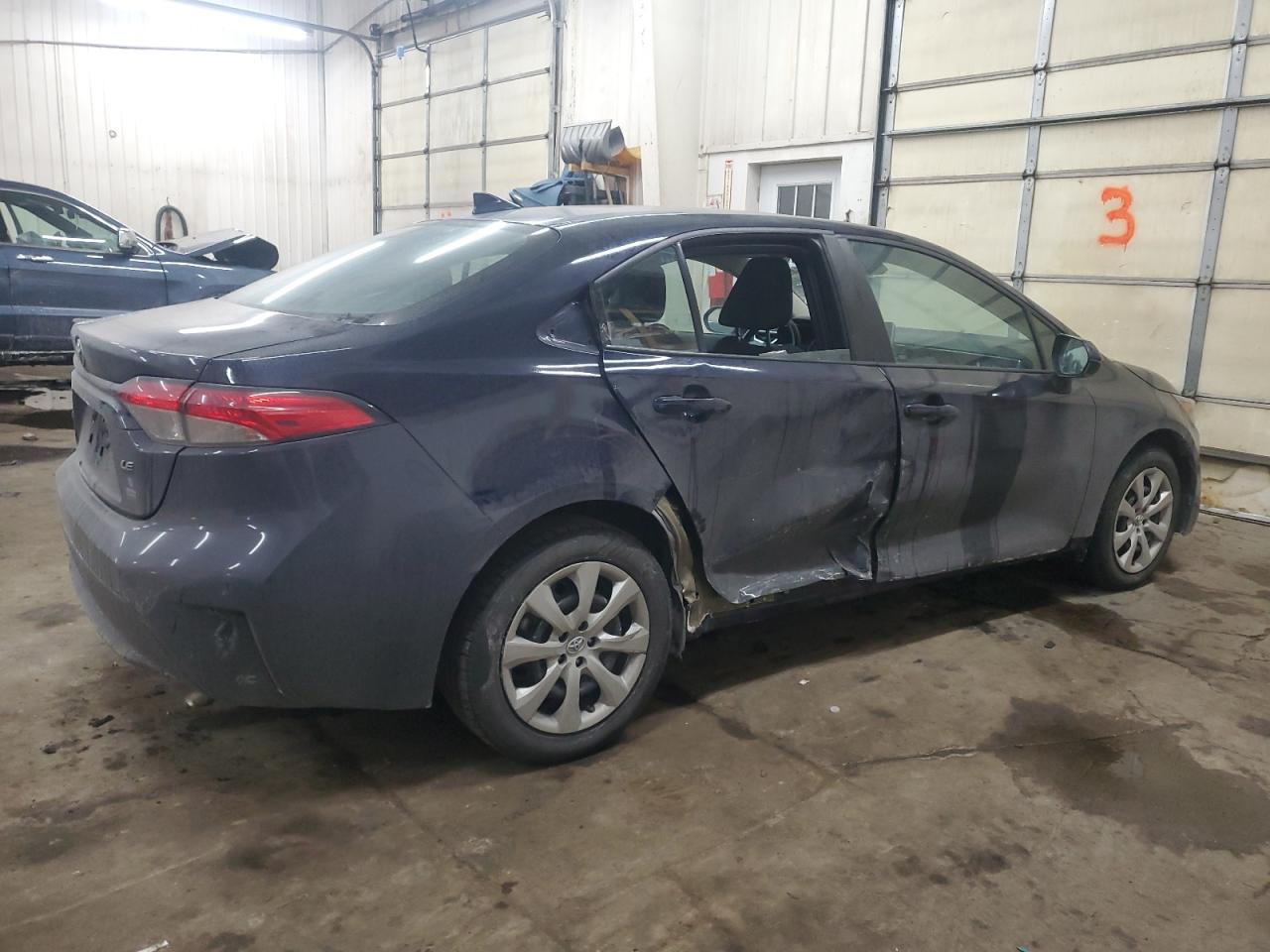 2021 Toyota Corolla - Image 3