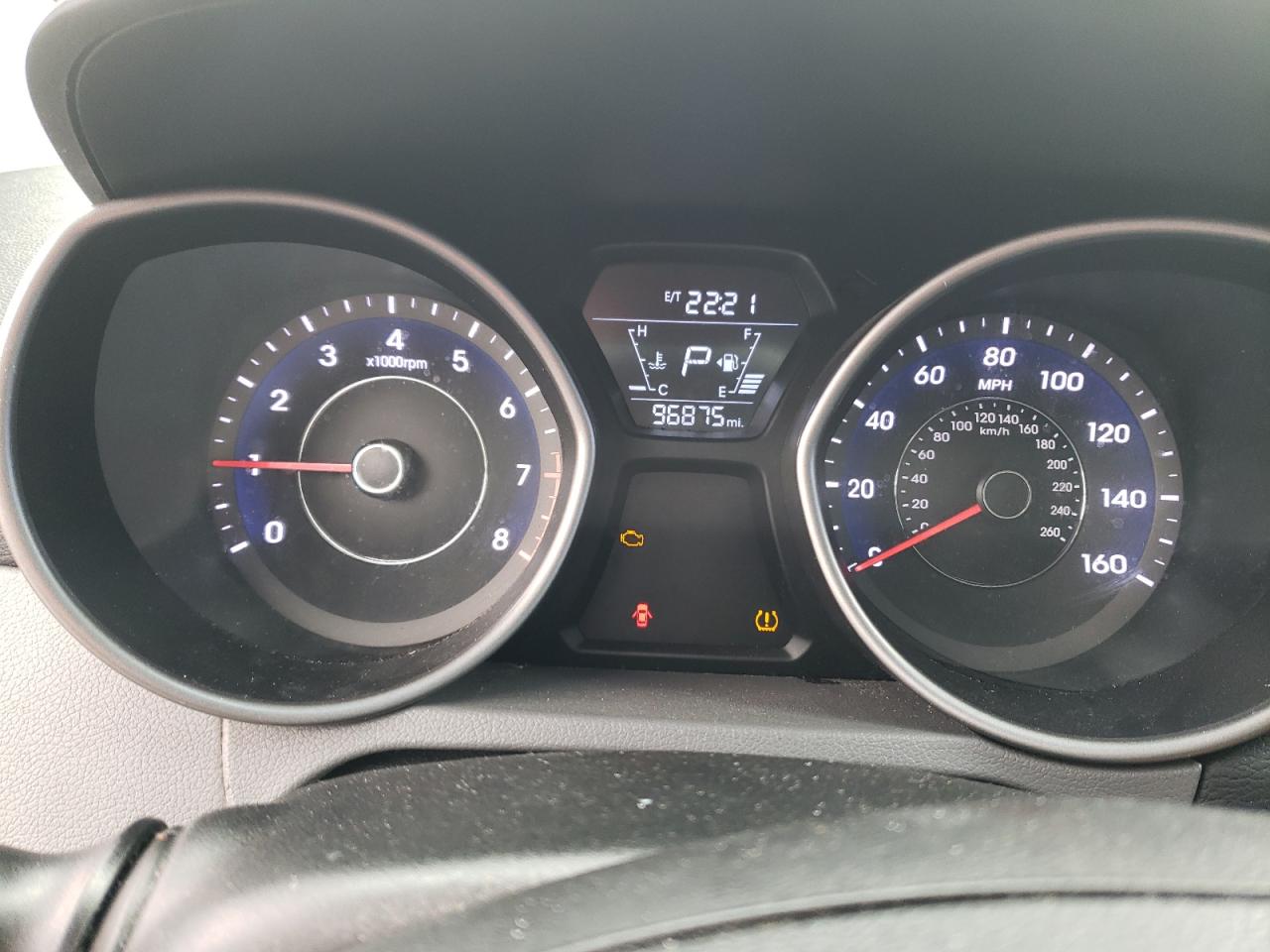 2015 Hyundai Elantra - Image 9