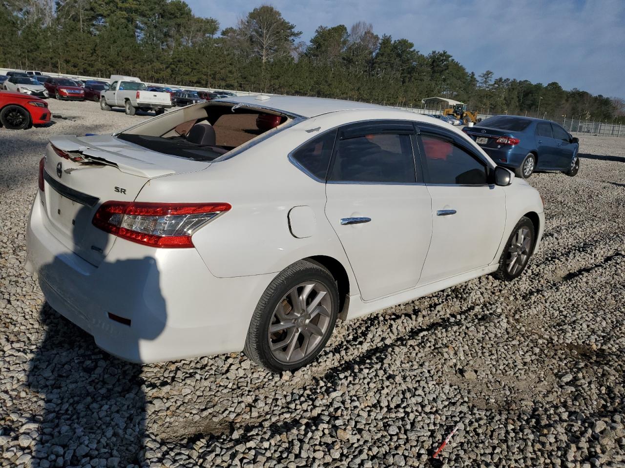 2013 Nissan Sentra - Image 3