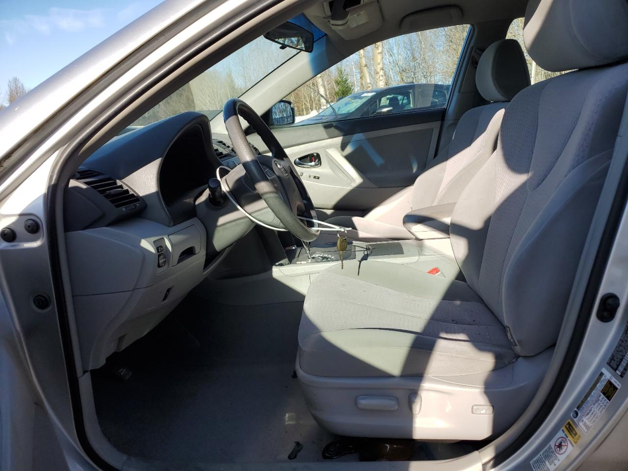 2010 Toyota Camry - Image 7