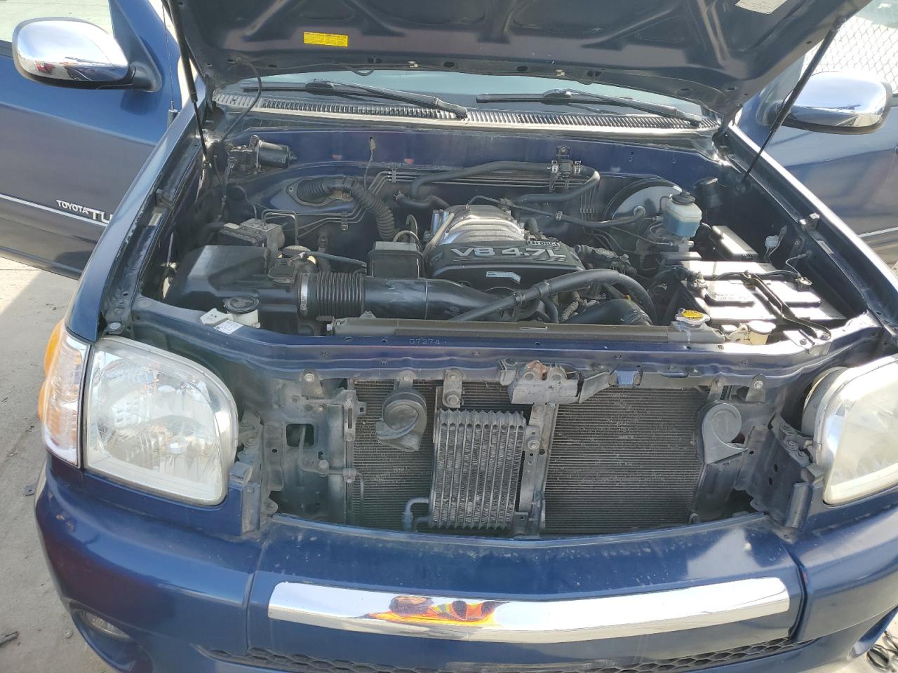 2004 Toyota Tundra - Image 11