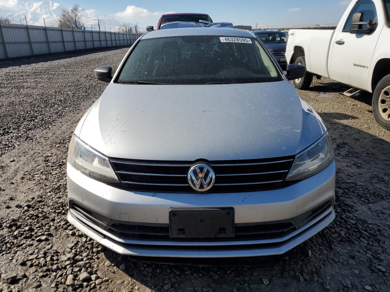 2015 Volkswagen Jetta - Image 5